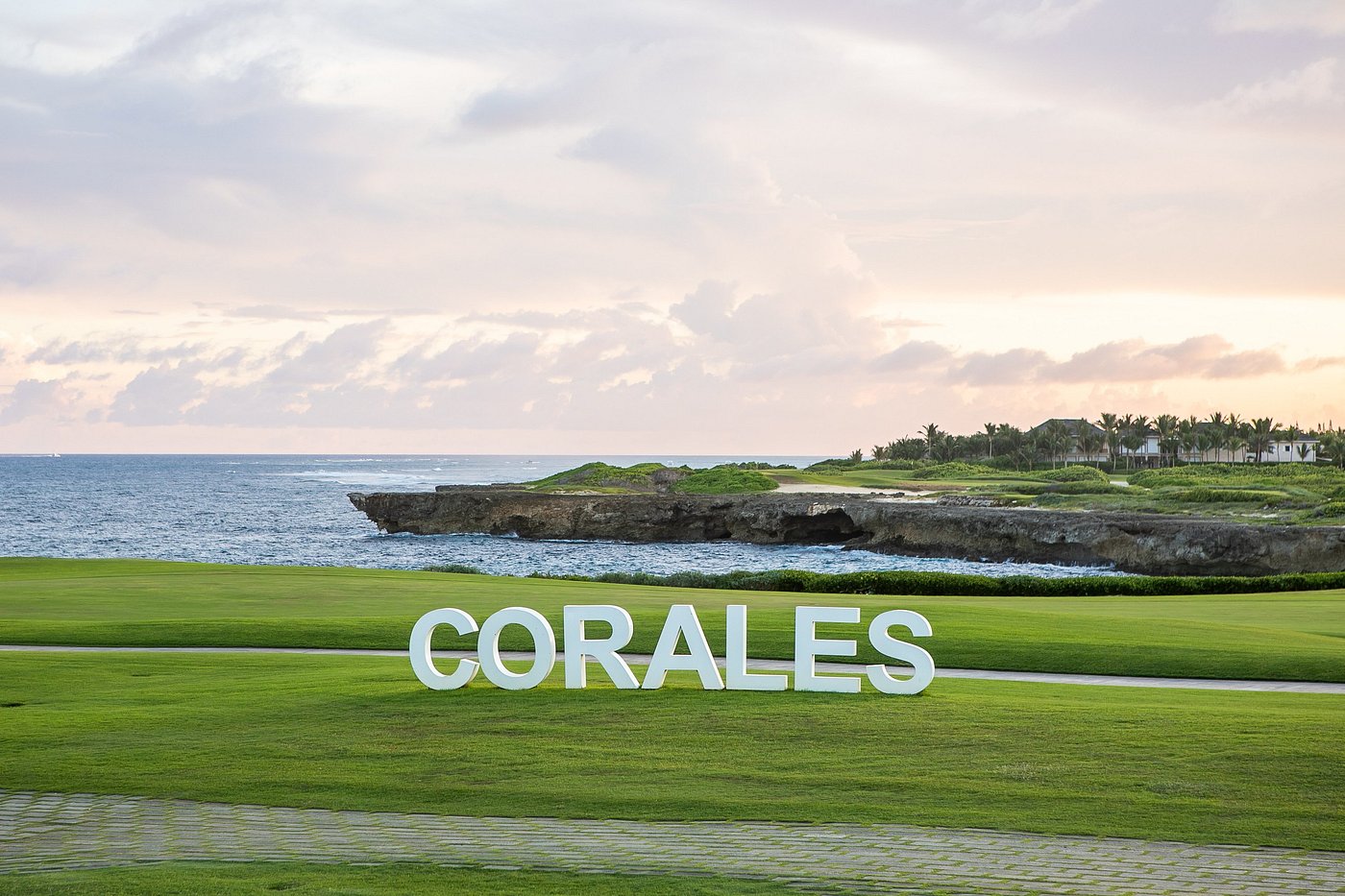 Corales clubhouse